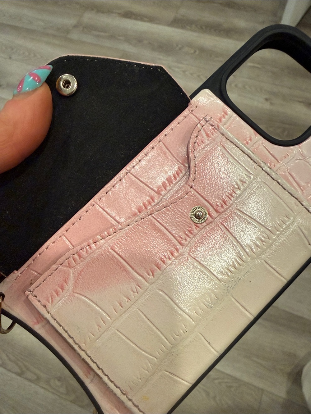 Pink Croc-Embossed Cardholder iPhone Case iPhone 16 pro max - Picture 3 of 6